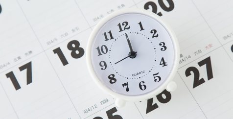 時計とカレンダー　シフトのイメージ